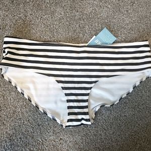 H&M Bathing Suit Bottom NWT 👙